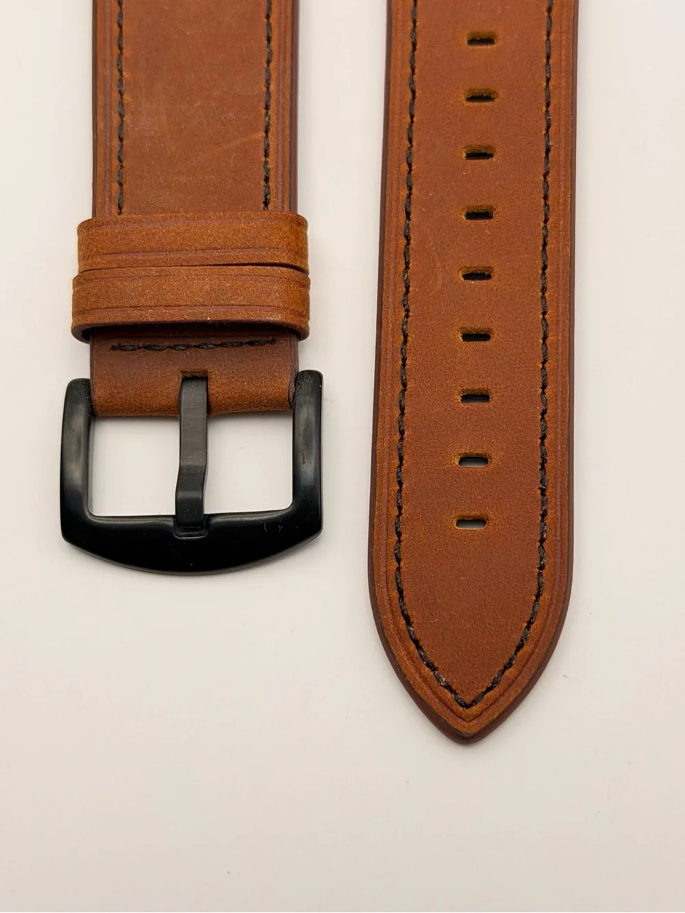 Apple OEM AirTag Leather Loop, New
